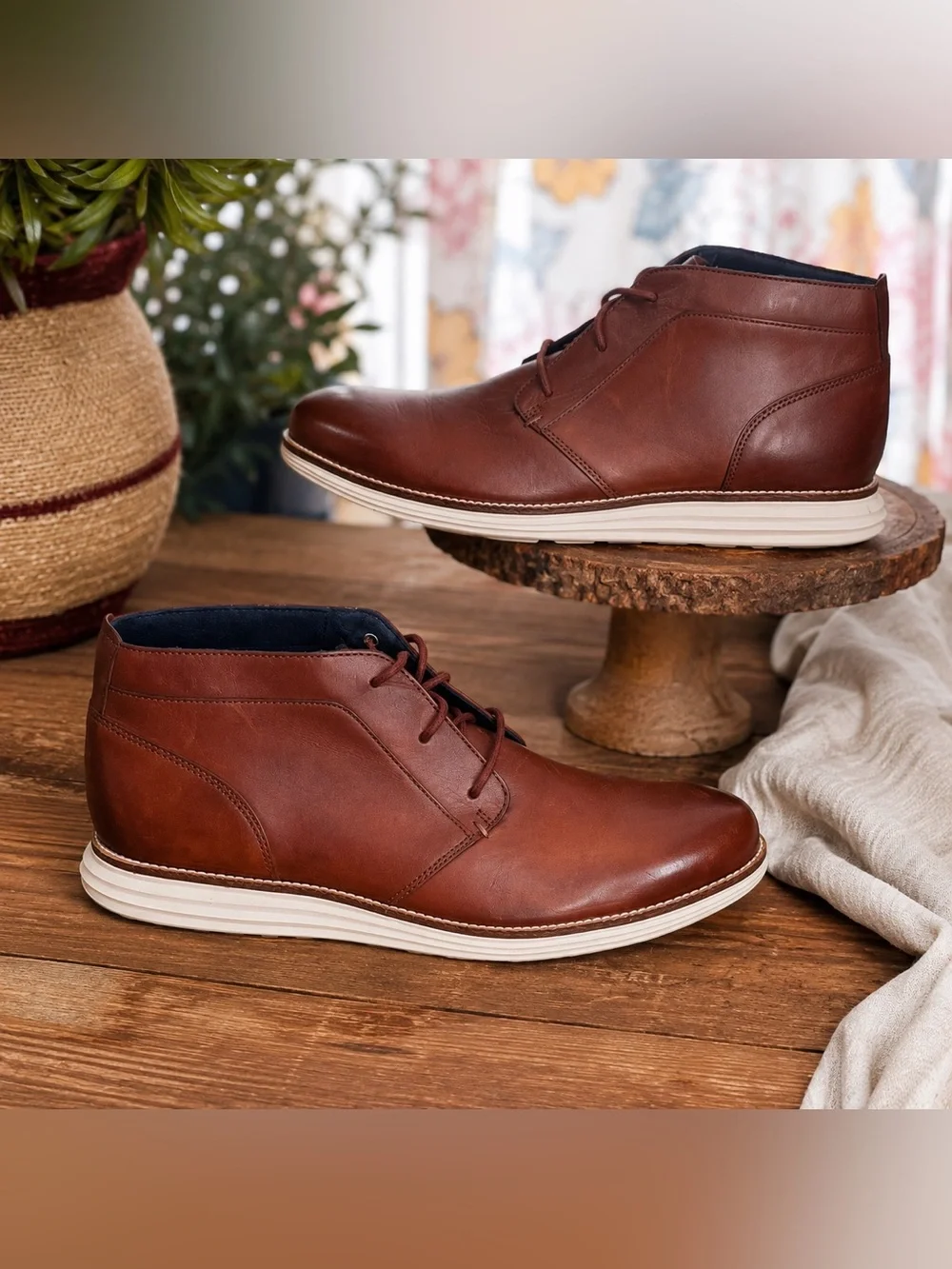 Cole Haan Men’s Øriginal Grand Chukka Boot Woodbury Leather size 10.5 C28213